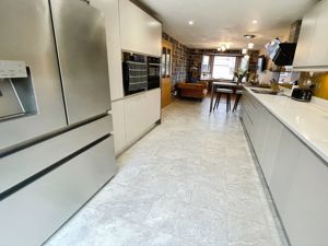 Kitchen & Snug Room - click for photo gallery